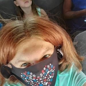 Meet your Posher, Sabrina